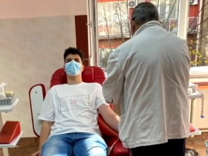 Хумани корак у пунолетство, Матеја рођендан прославио у Заводу за трансфузију крви