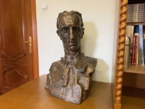 Веза између Тесле и Помаза