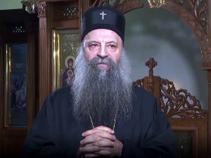 Патријарх Порфирије: Могу само да молим све да чувамо једни друге, а не да се бијемо