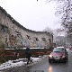 Део некадашње фабрике у Земуну опасно накривљен - као да ће се сваког трена обрушити