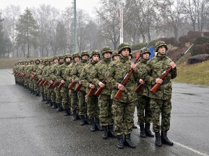 Почеле пријаве за добровољно служење војног рока са оружјем у 2022. години