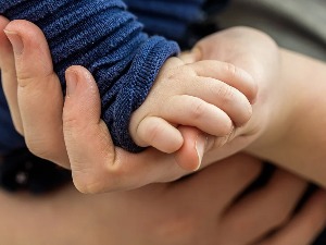 Ђукић Дејановић: Треба стимулисати рађање другог детета, али битно је да идемо до броја четири