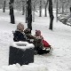 Колико деца уживају у снегу,  да ли су модерне технологије однеле промрзле носиће