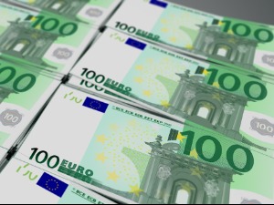 Скоро 823.000 младих досад се пријавило за новчану помоћ