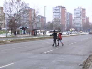 Кобни пешачки прелаз на Новом Београду, да ли је заштитна ограда једини лек против претрчавања улице