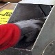 Морамо бити свесни да су батерије и сијалице опасан отпад