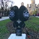 Поново оштећена биста Милице Ракић у Ташмајданском парку 