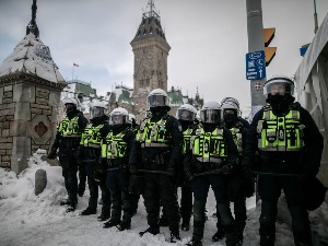 Коначно тишина у Отави, градоначелник би да прода заплењене камионе