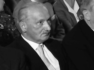 Андреас Лукнер: Коментари „Бића и времена” Мартина Хајдегера