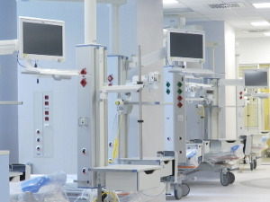 РТС ексклузивно у робот сали нове зграде Клиничког центра