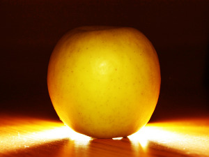 Од злата јабука