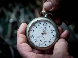 Да ли сте померили казаљку на сату? Почело летње рачунање времена