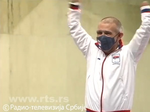 Нас је 10%