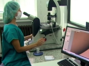 Колико паровима значи подизање старосне границе за вантелесну оплодњу