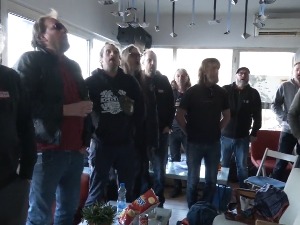 Весело на норвешки начин