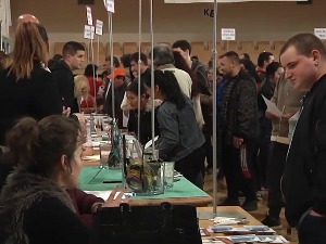 Сајам запошљавања у Сенти - попуњена само петина понуђених радних места