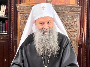 Патријарх Порфирије честитао Ускрс свима који сутра славе: Победа Христа над смрћу темељ нашег бића