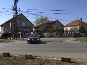 И Сурчин има црну тачку за возаче, кривина не би била савладива ни у картингу