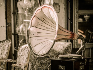 	Винил - Отићи ћу ја у далек свет - Божа Стојановић