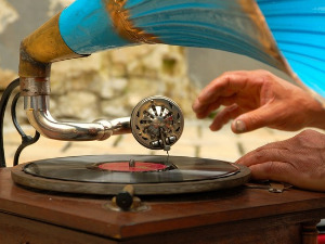 Винил - Тишина нема влада свуд - Обрад Ђурин