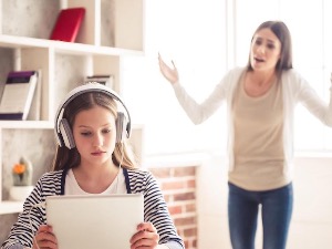 Због чега тинејџери не реагују на мајчин глас