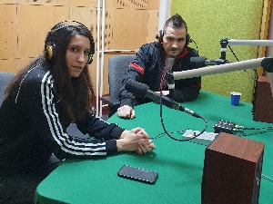 Широм затворених очију: И ја сам водитељ на Двестадвојци!