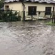 Јака киша у Лозници, вода ушла у подруме 