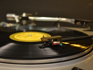 Феликс Менделсон: Концерт за виолину, клавир и гудачки оркестар