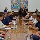 Представници радника "Фијата" с председником Вучићем, обраћање јавности у 11 часова