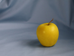 Од злата јабука