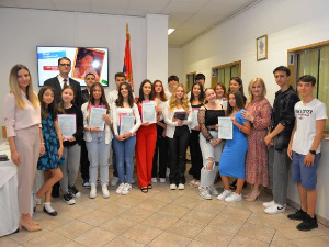 На Видовдан - додела Уверења Допунске наставе на српском језику у Хесену