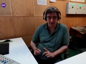 И ја сам водитељ на Двестадвојци: Игор Поповић („Џакарта”) интервјуише Горана Скробоњу (реприза)