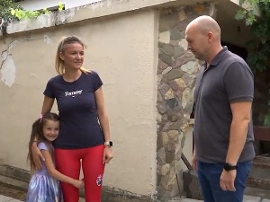 Шта кочи одлазак Ане из Крагујевца на лечење у Токио