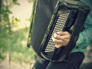 Век хармонике – Албум „Силуете” Микелеа Бјанка