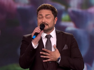 Медаљон - Ренато Хенц