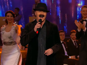 Медаљон - Харис Џиновић