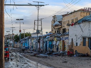 Девет мртвих и 47 рањених у нападу на хотел у јужној Сомалији