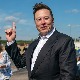 Маск размишља да наплаћује 20 долара месечно за верификацију налога на Твитеру