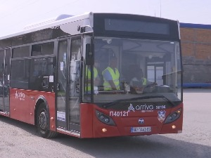 Возачи из Шри Ланке у Београду - шта је Србима Запад, коме је Србија Запад