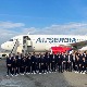 Орлови одлетели за Бахреин, забележен тренутак пре уласка у авион