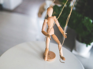 Гаслајтинг – шта значи најчешће гуглована реч