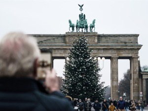 Дојче веле: Десет вести из Немачке, земље која пуца по шавовима