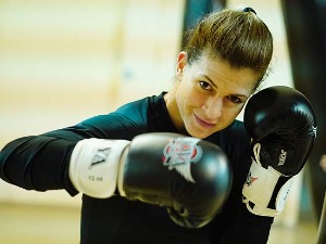 Јелена Јанићијевић боксерка са европском медаљом и докторском дипломом