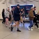 Забава „Дан без панталона“ у лондонском метроу постаје традиција