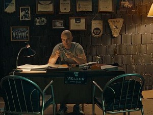 У клинчу, 23-30