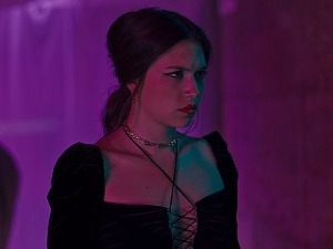 У клинчу, 26-30