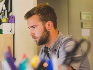 Шест савета како се носити са некомпетентним колегом