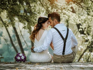 Брак је увек у моди, у кризи могу да буду они који упловљавају у брачне воде