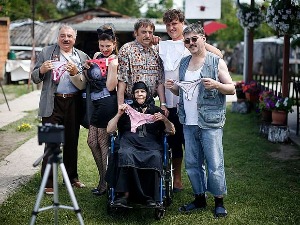 Пси лају ветар носи, 11-11 прва сезона