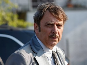 Пси лају ветар носи, 1-11 друга сезона